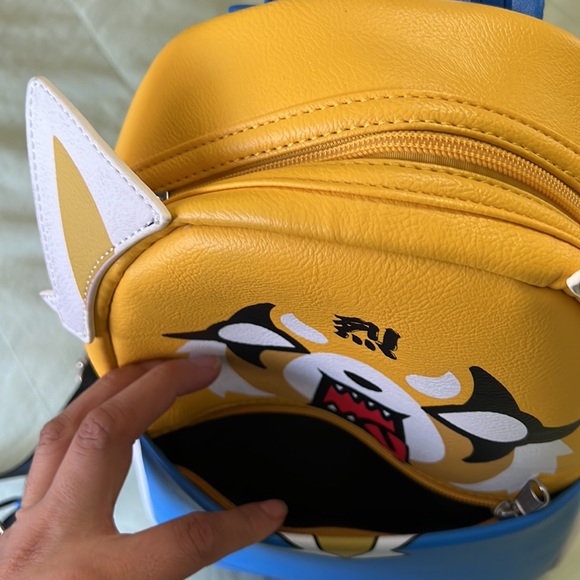 Aggretsuko backpack purse - Picture 5 of 6